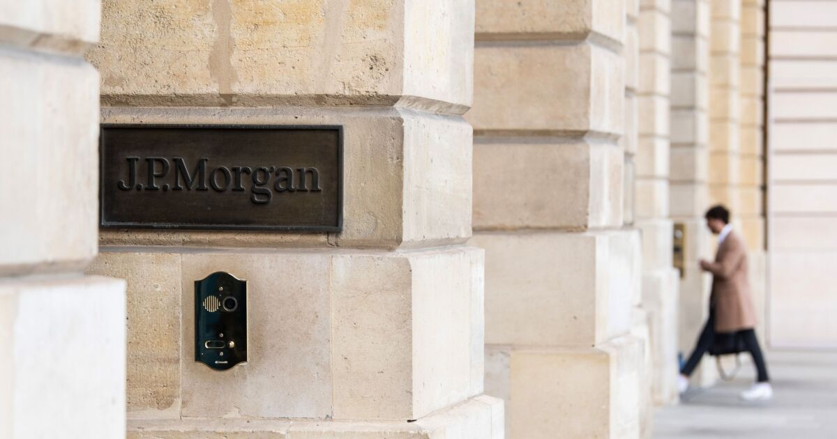 JPMorgan settles French tax-fraud case for $30 million 1 JPMorgan settles French tax-fraud case for $30 million