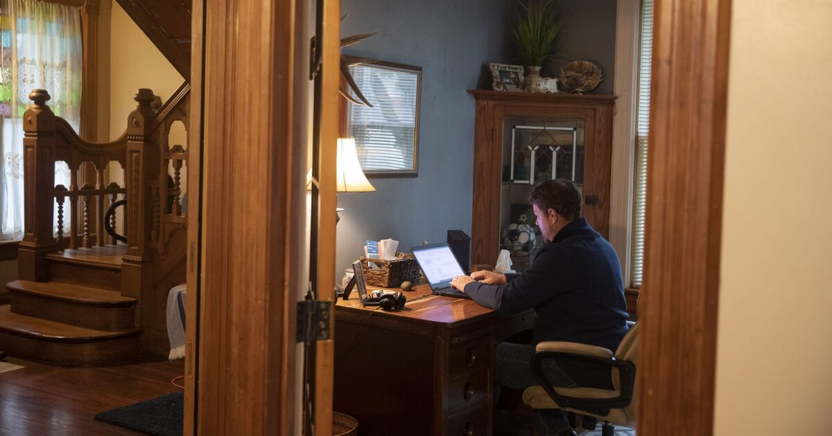 Credit unions expect hybrid work model after COVID ends - NewsOpener Credit unions expect hybrid work model after COVID ends