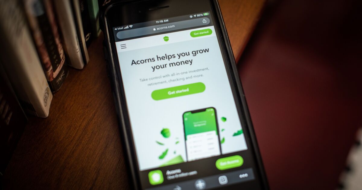 Investing startup Acorns reaches $2.2 billion deal to go public 1 Investing startup Acorns reaches $2.2 billion deal to go public