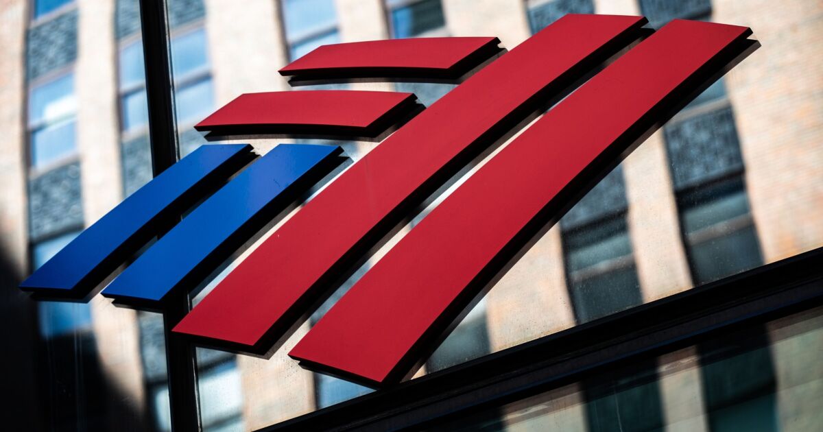 Wall Street units drive BofA's 1Q profits 1 Wall Street units drive BofA's 1Q profits