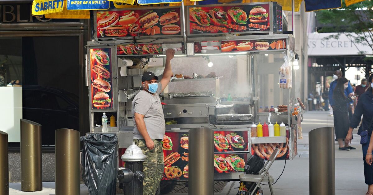NYC's coffee-cart woes spur $2 million Morgan Stanley grant - NewsOpener NYC's coffee-cart woes spur $2 million Morgan Stanley grant