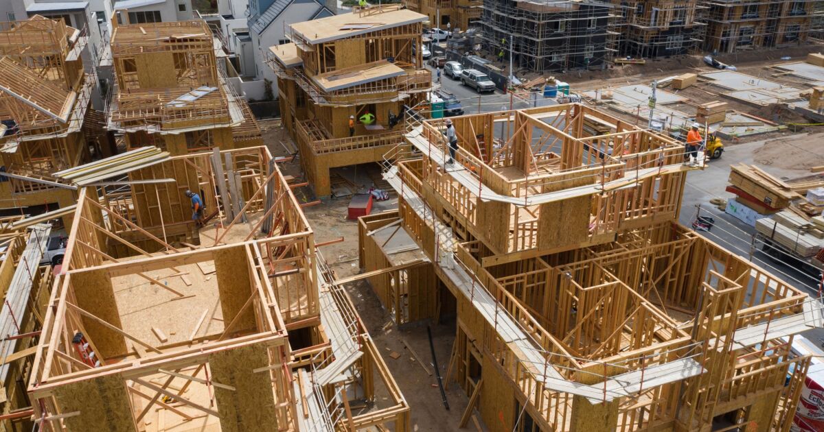 U.S. housing starts rose by more than forecast in August 1 U.S. housing starts rose by more than forecast in August