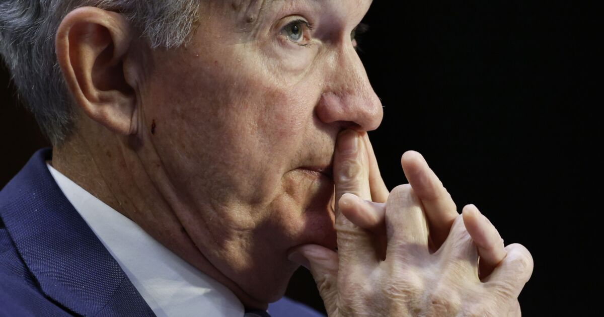 Powell says regional banks decide who gets master accounts 1 Powell says regional banks decide who gets master accounts