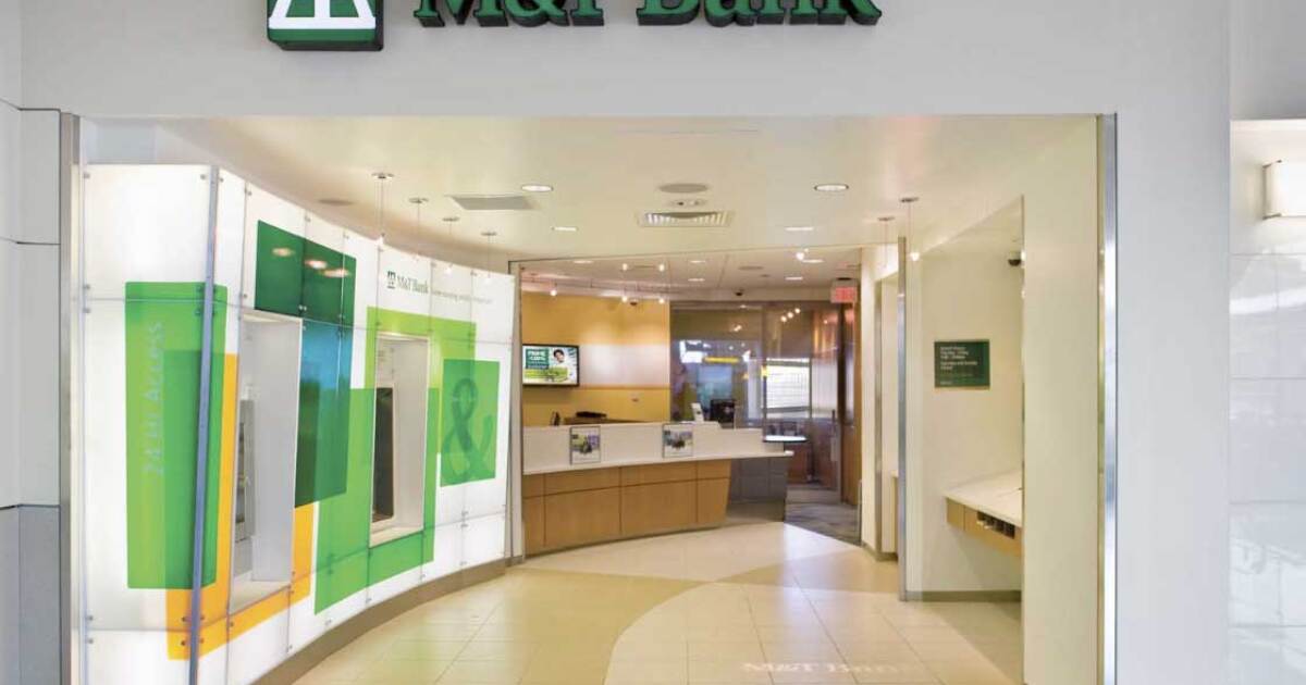 M&T ending six-year merger drought with $7.6B deal for People's United 1 M&T ending six-year merger drought with $7.6B deal for People's United