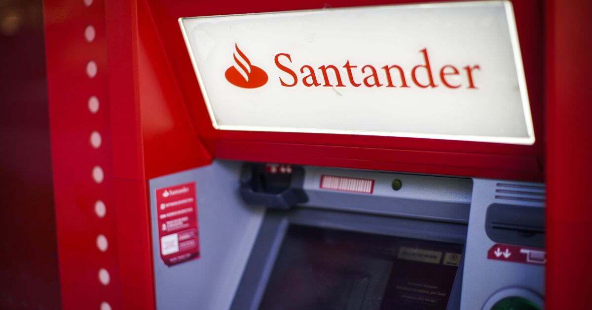 Santander’s CRA rating upgraded to ‘outstanding’ - NewsOpener Santander’s CRA rating upgraded to ‘outstanding’