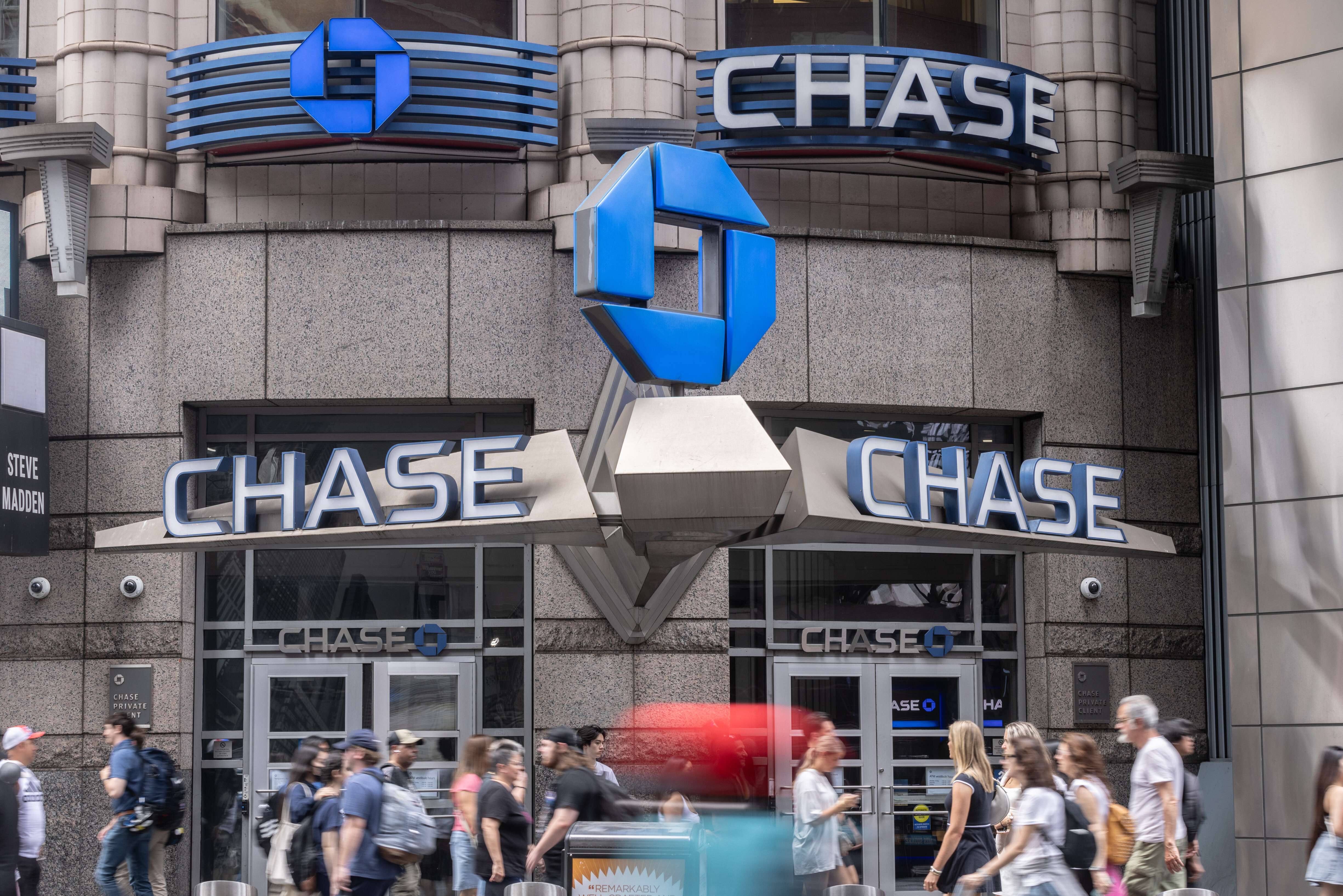 JPMorgan Chase to triple its branch footprint in Alabama