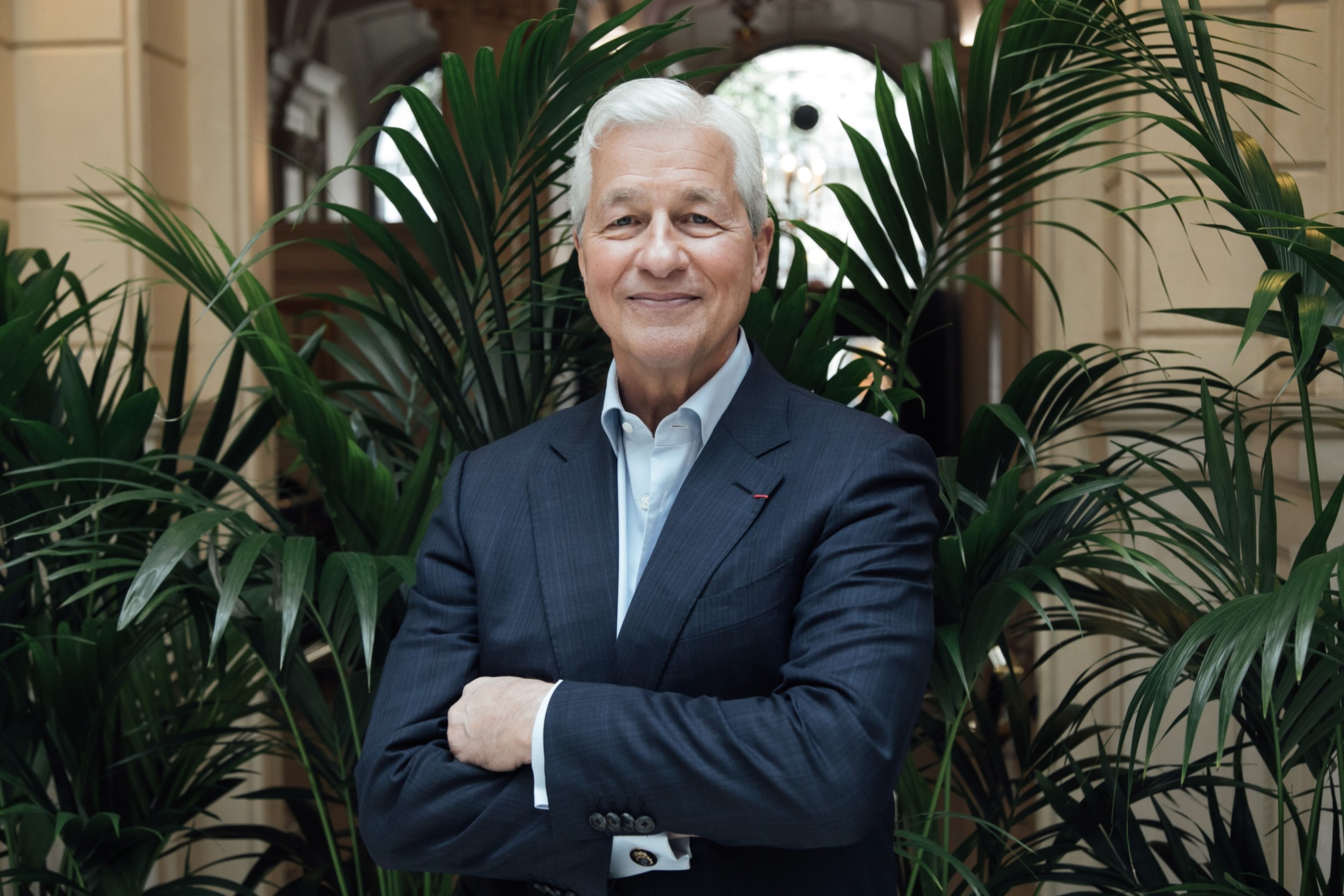 Jamie Dimon is boss bankers crave, investor survey shows