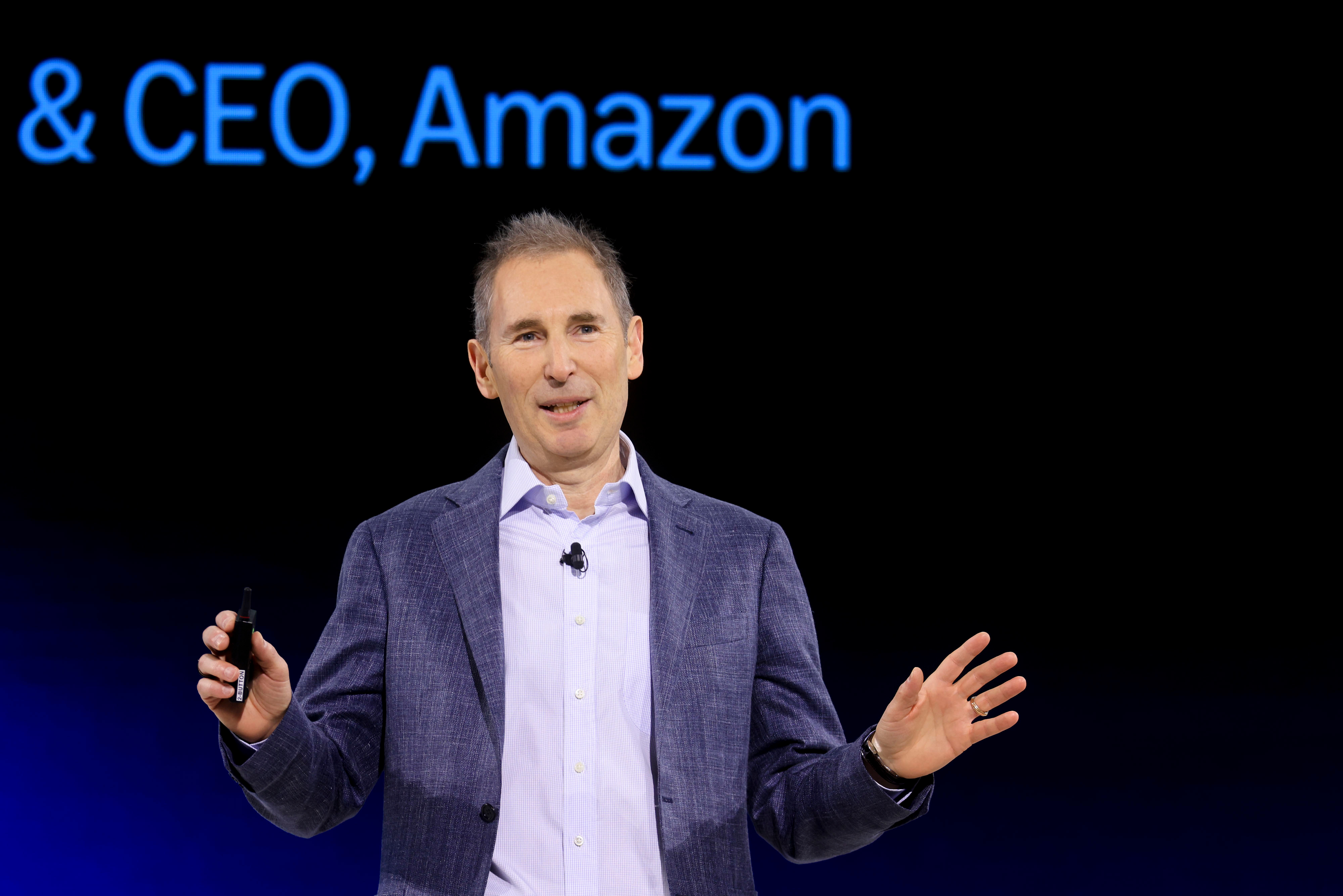 Amazon's vibe coding went awry. There are lessons for bankers | American  Banker