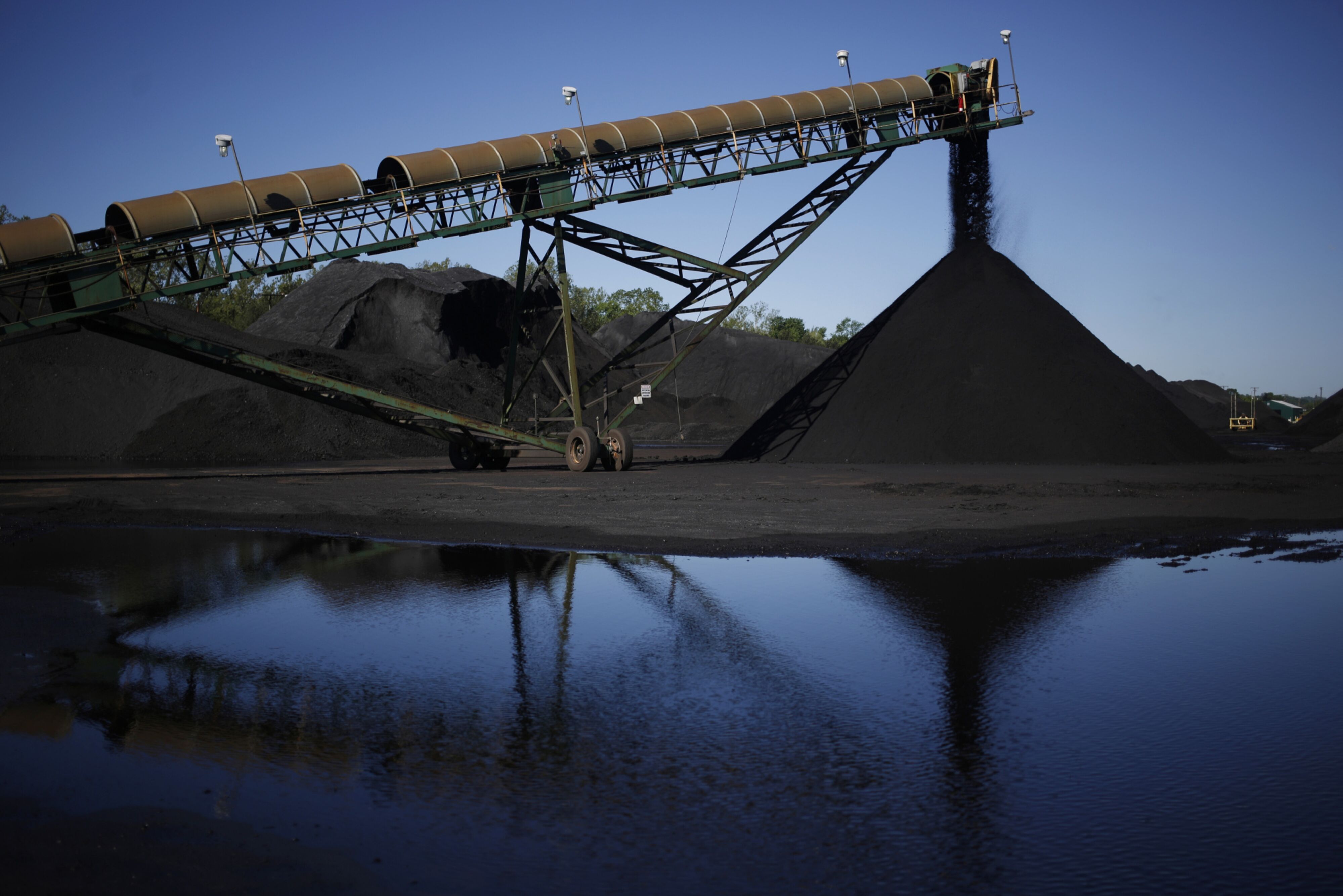 Banks face pressure to stop financing use of coal in steel production