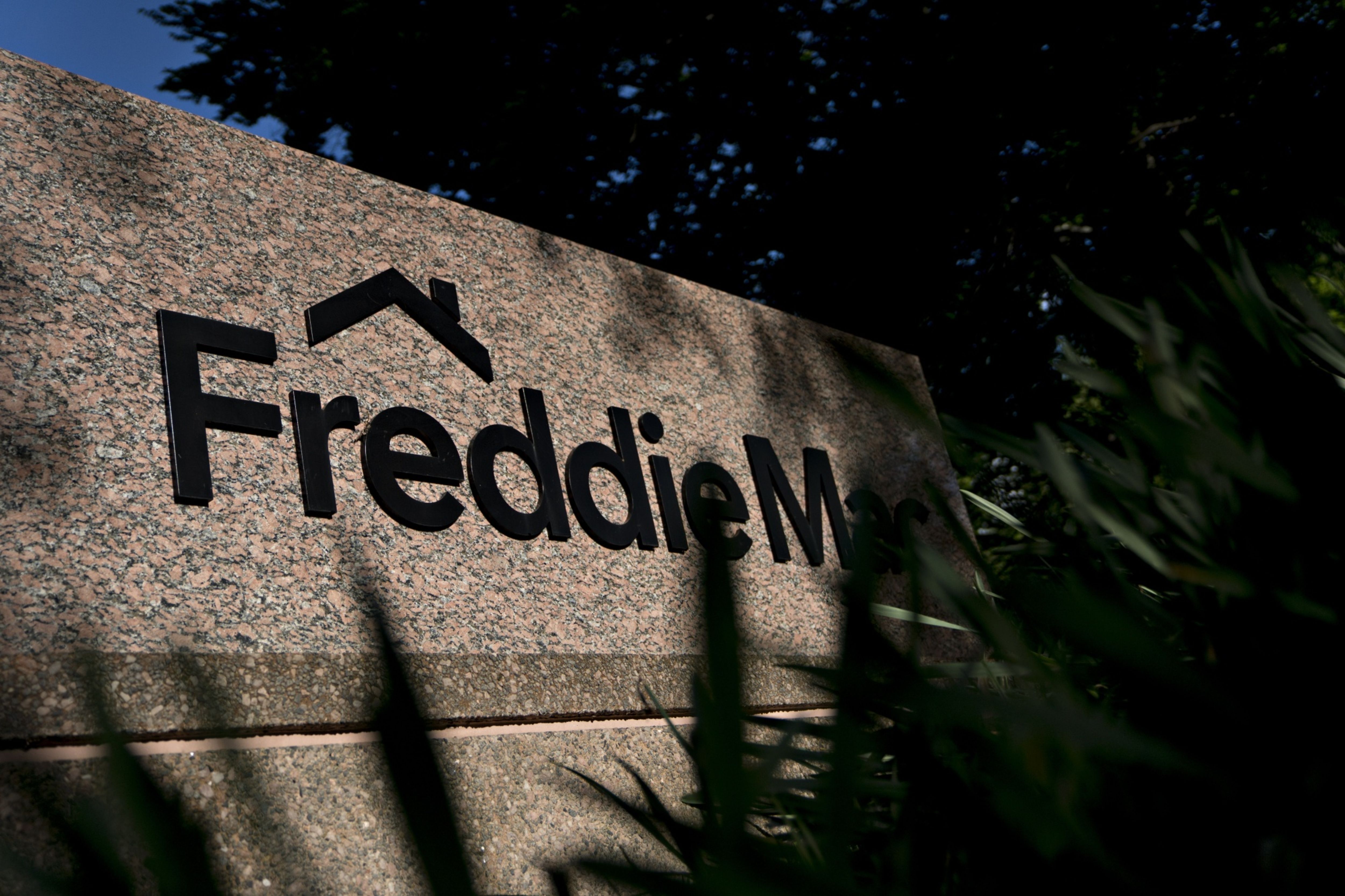 Fhfa Close To Unveiling Capital Plan For Privatized Gses