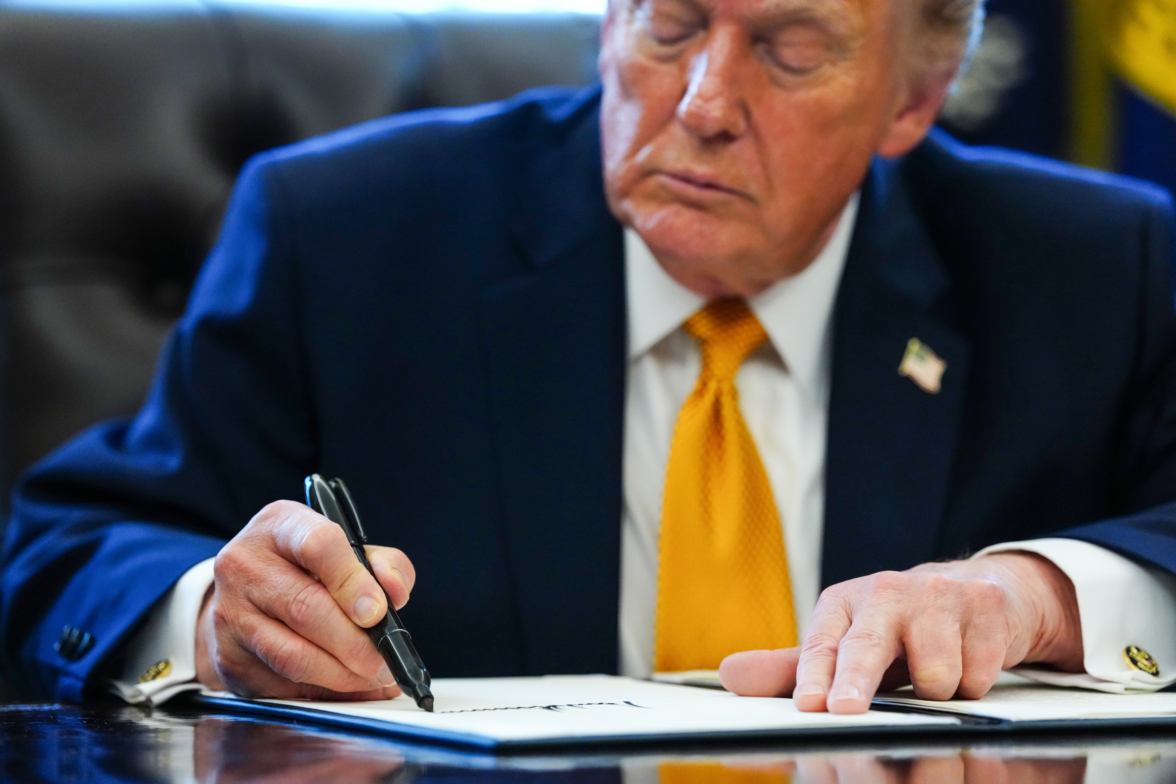 Mortgage industry baffled by Trump's MLO order