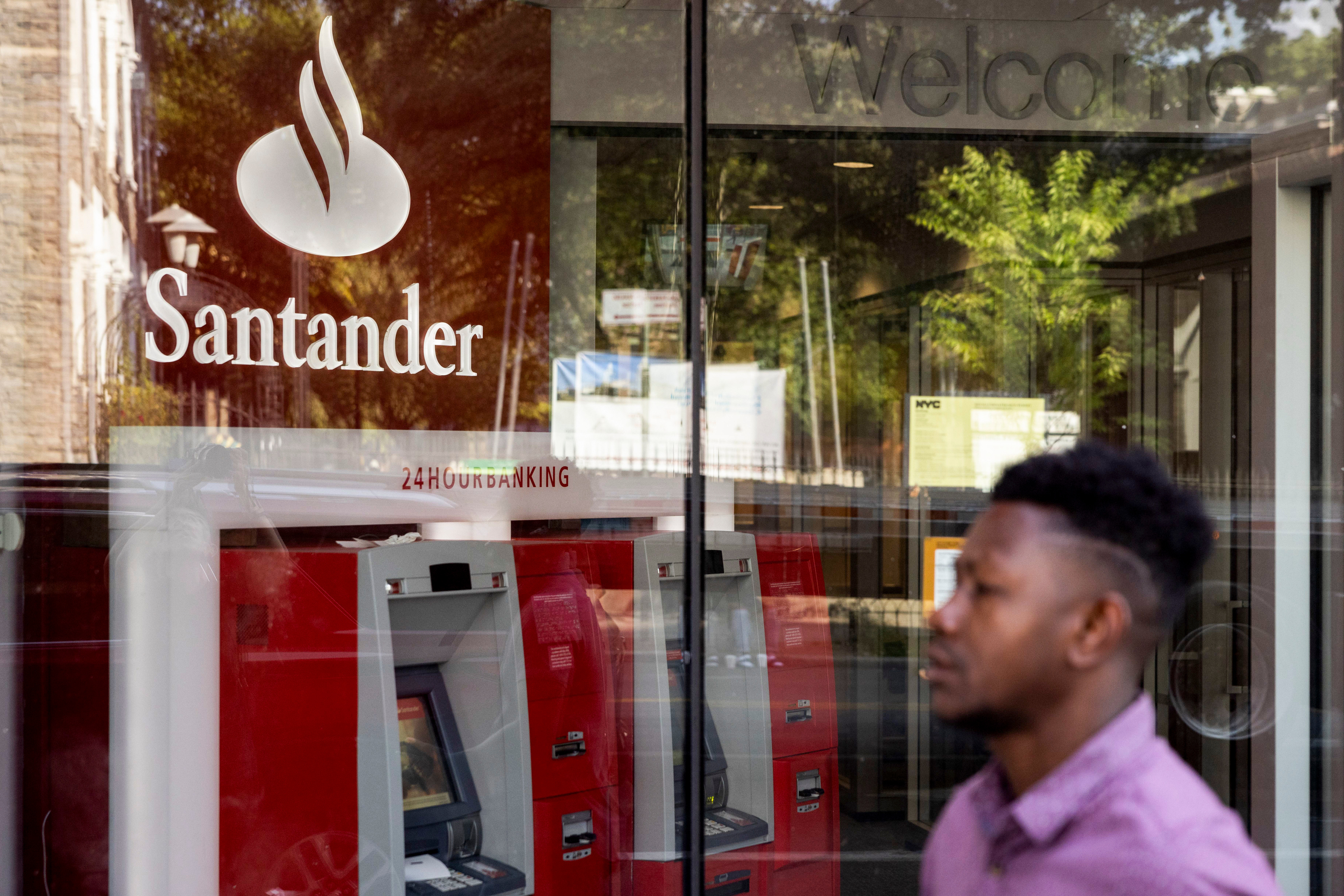 americanbanker.com - Allissa Kline - Santander scores OCC approval on pending Webster acquisition