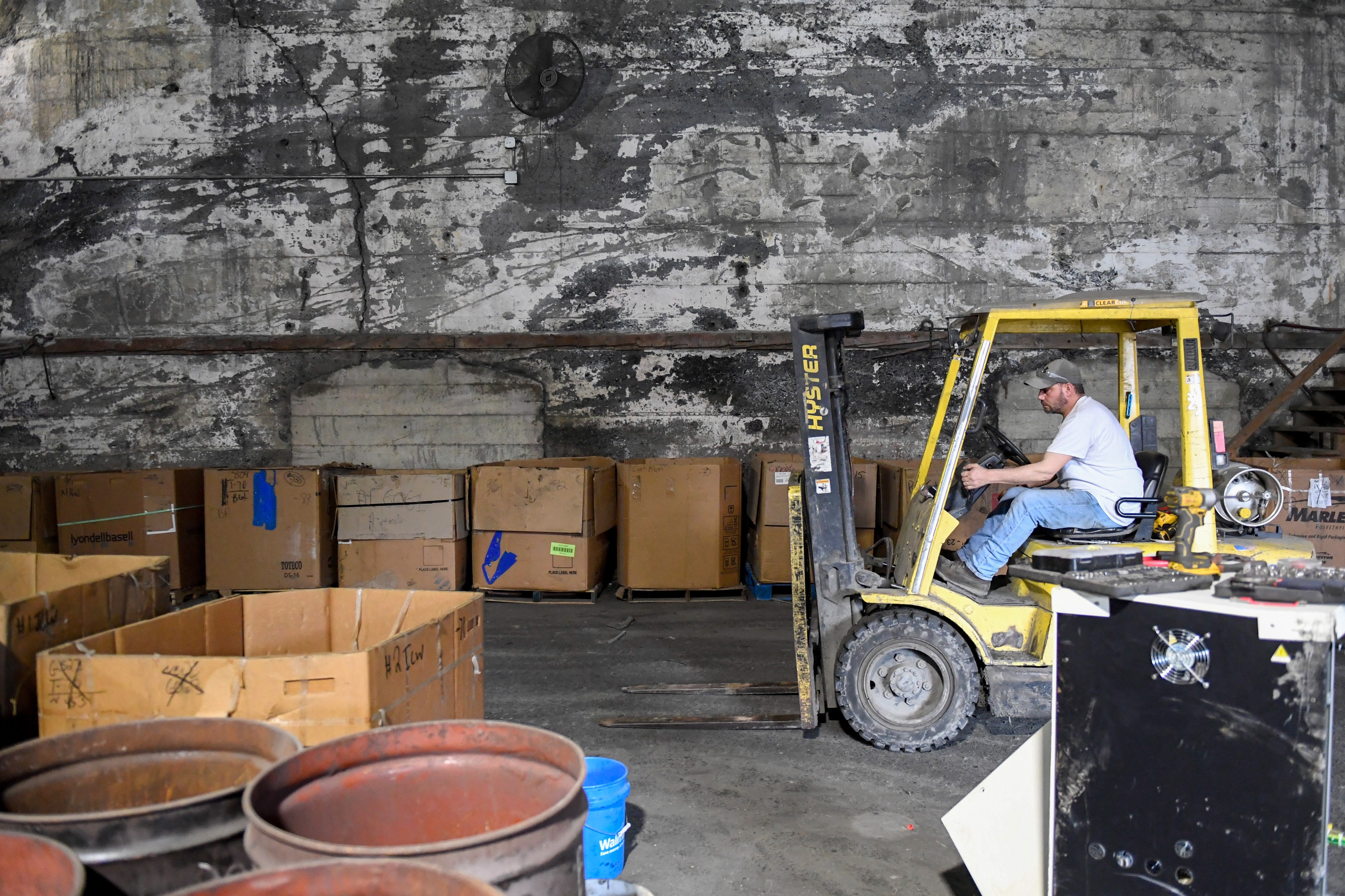 Economy added 228,000 jobs in March, beating expectations