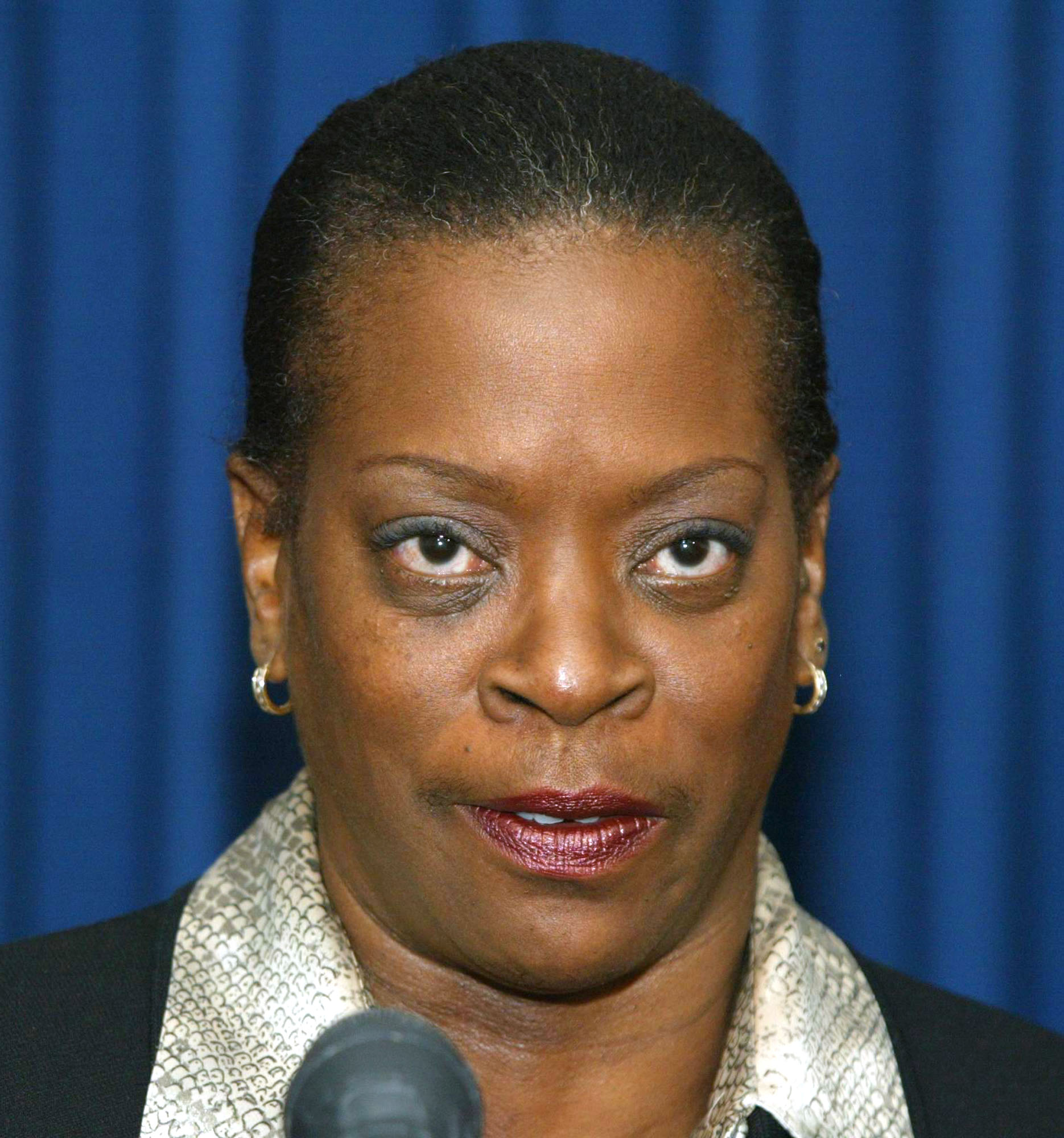 Connecticut treasurer calls for reevaluation of pension returns EBA