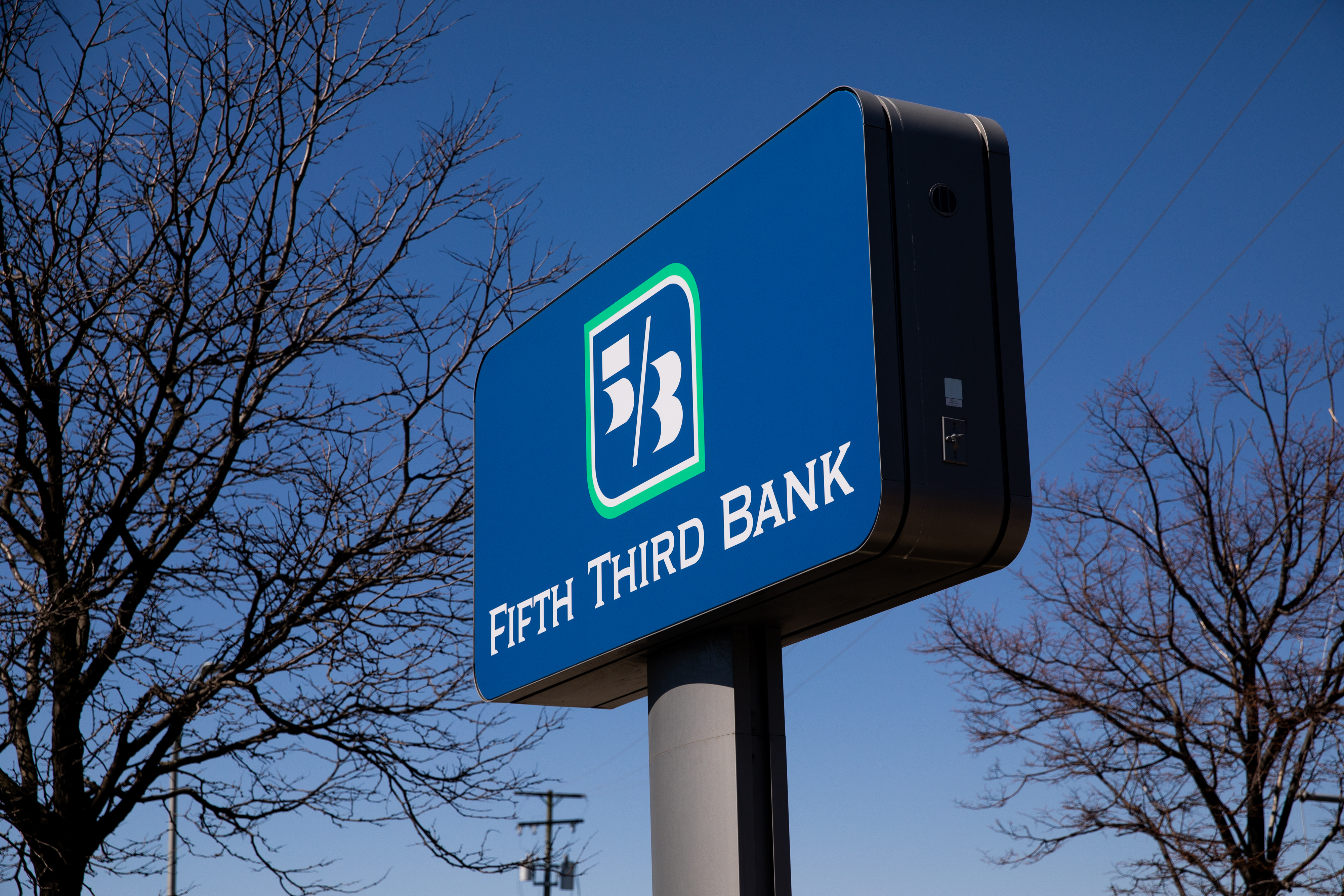 Fifth Third makes purchase to expand its payments business