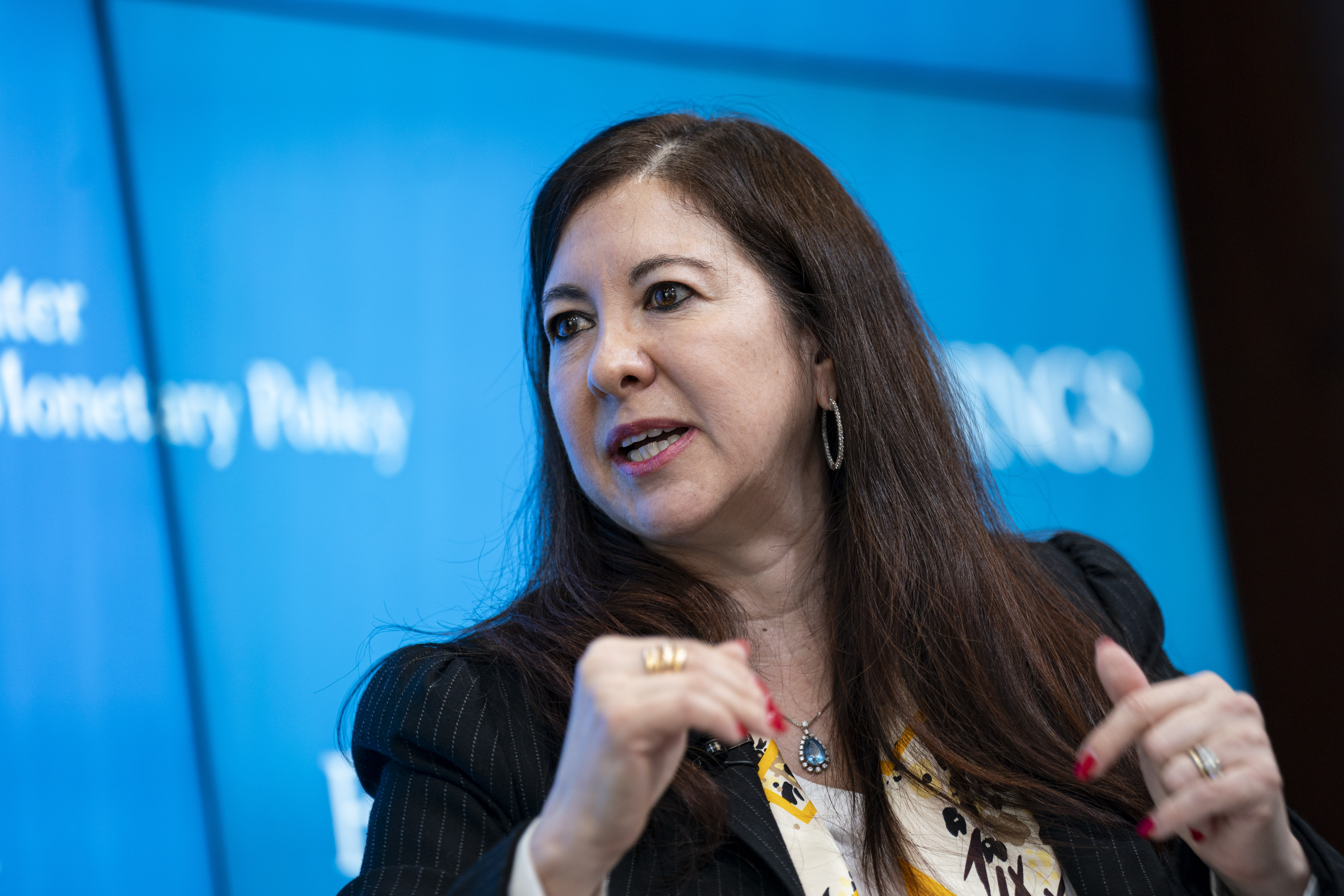 Does the Fed have an ethics problem?