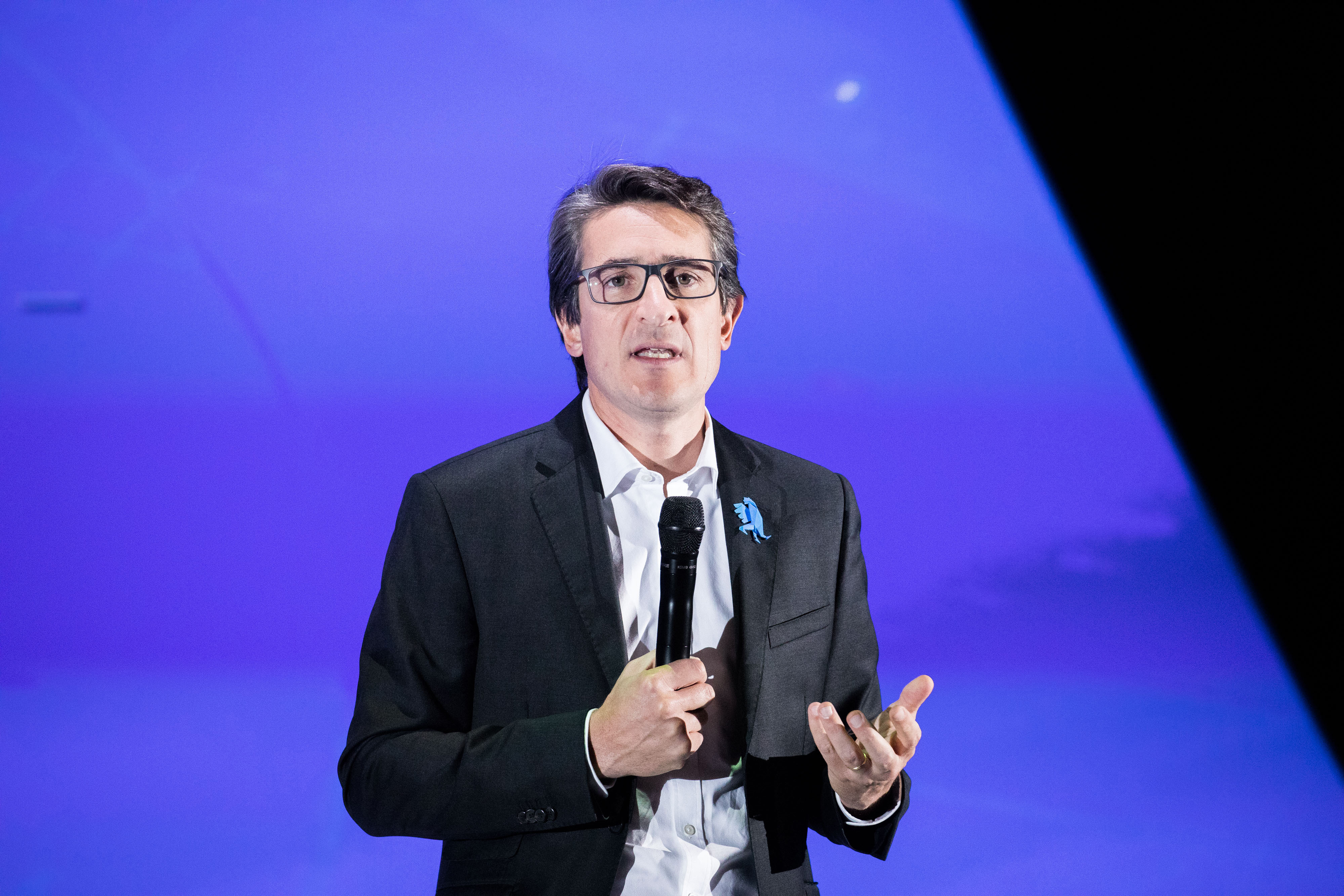 Thales agrees to acquire Gemalto | PaymentsSource | American Banker