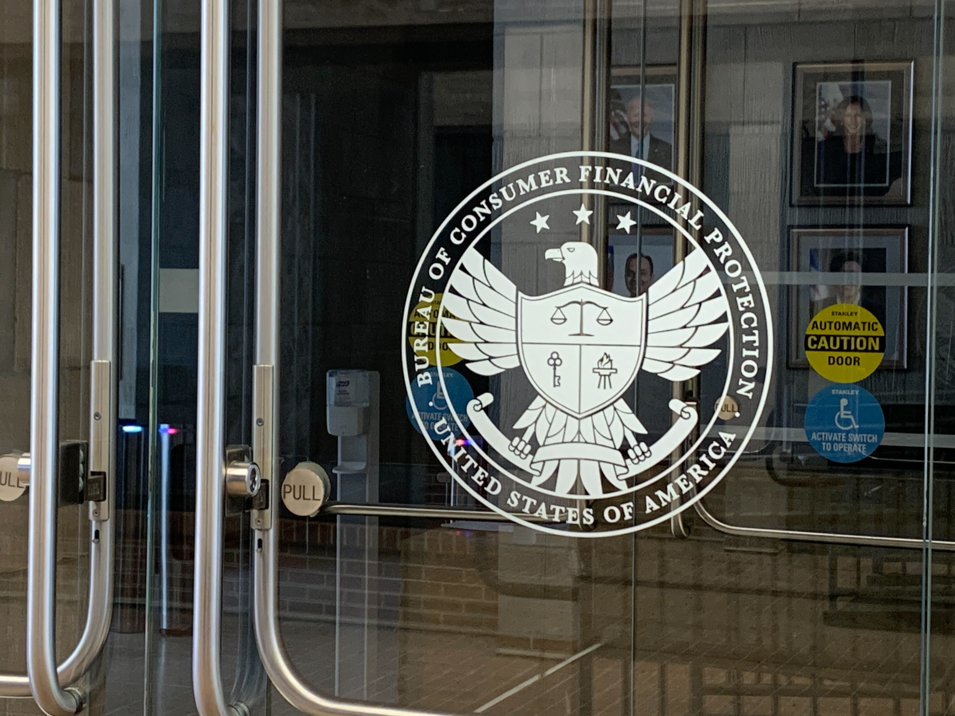 americanbanker.com - Vance Ginn - Let the market decide the future shape of banking in the US