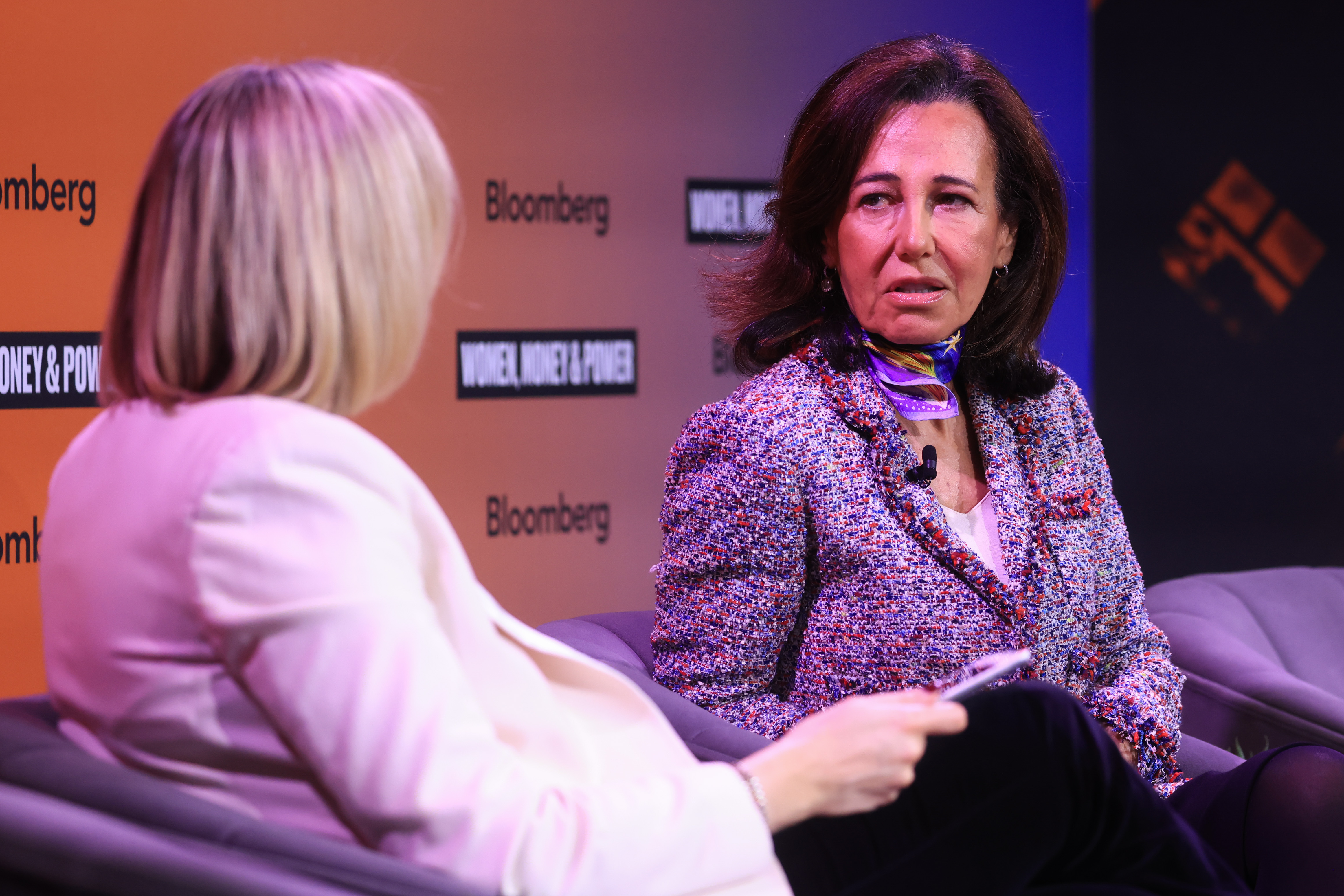 americanbanker.com - Allissa Kline - Fed gives final approval needed for Santander-Webster merger