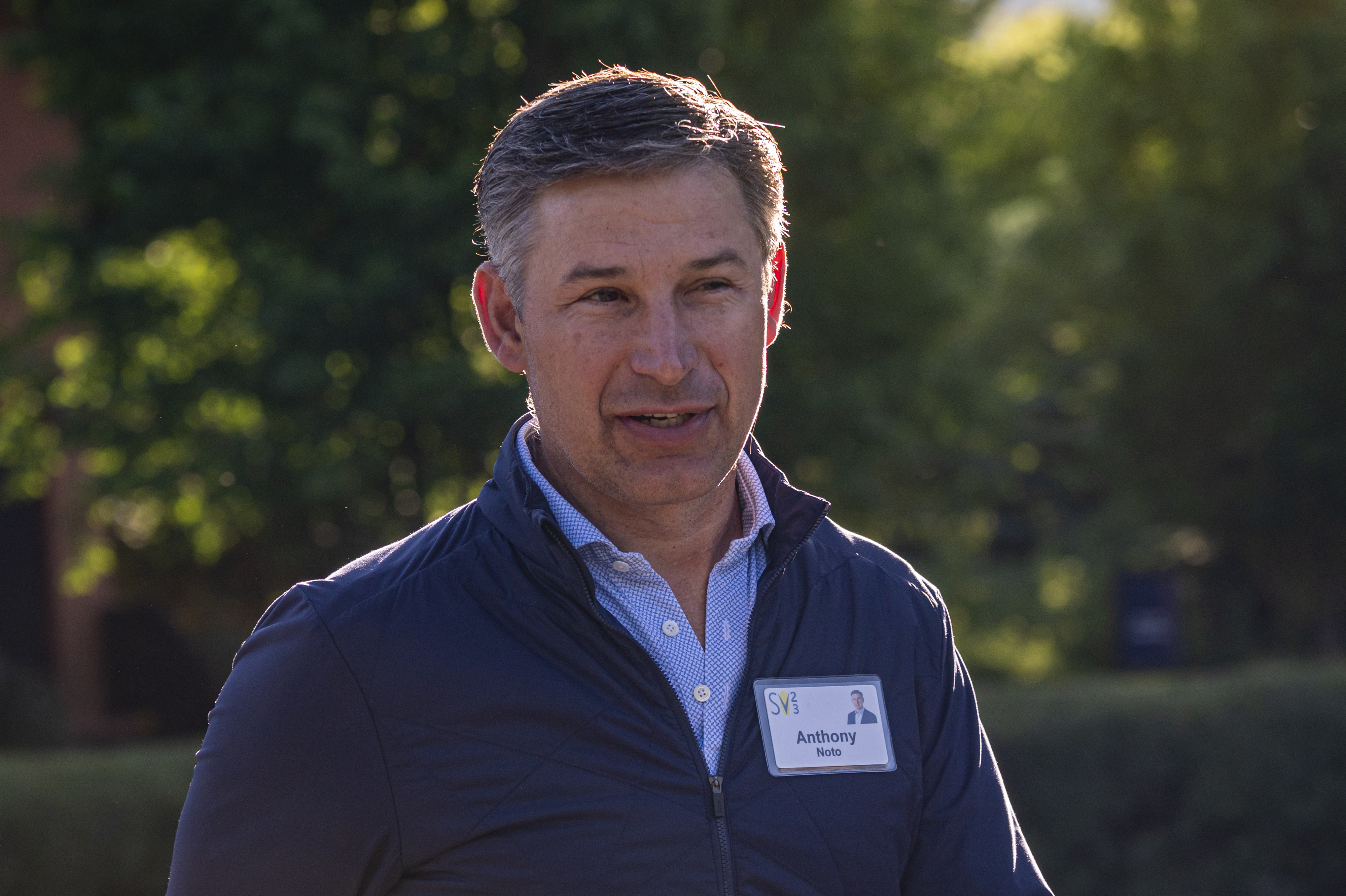 SoFi, Kombine Döviz ve Kripto Kurumsal Bankacılık Sunuyor