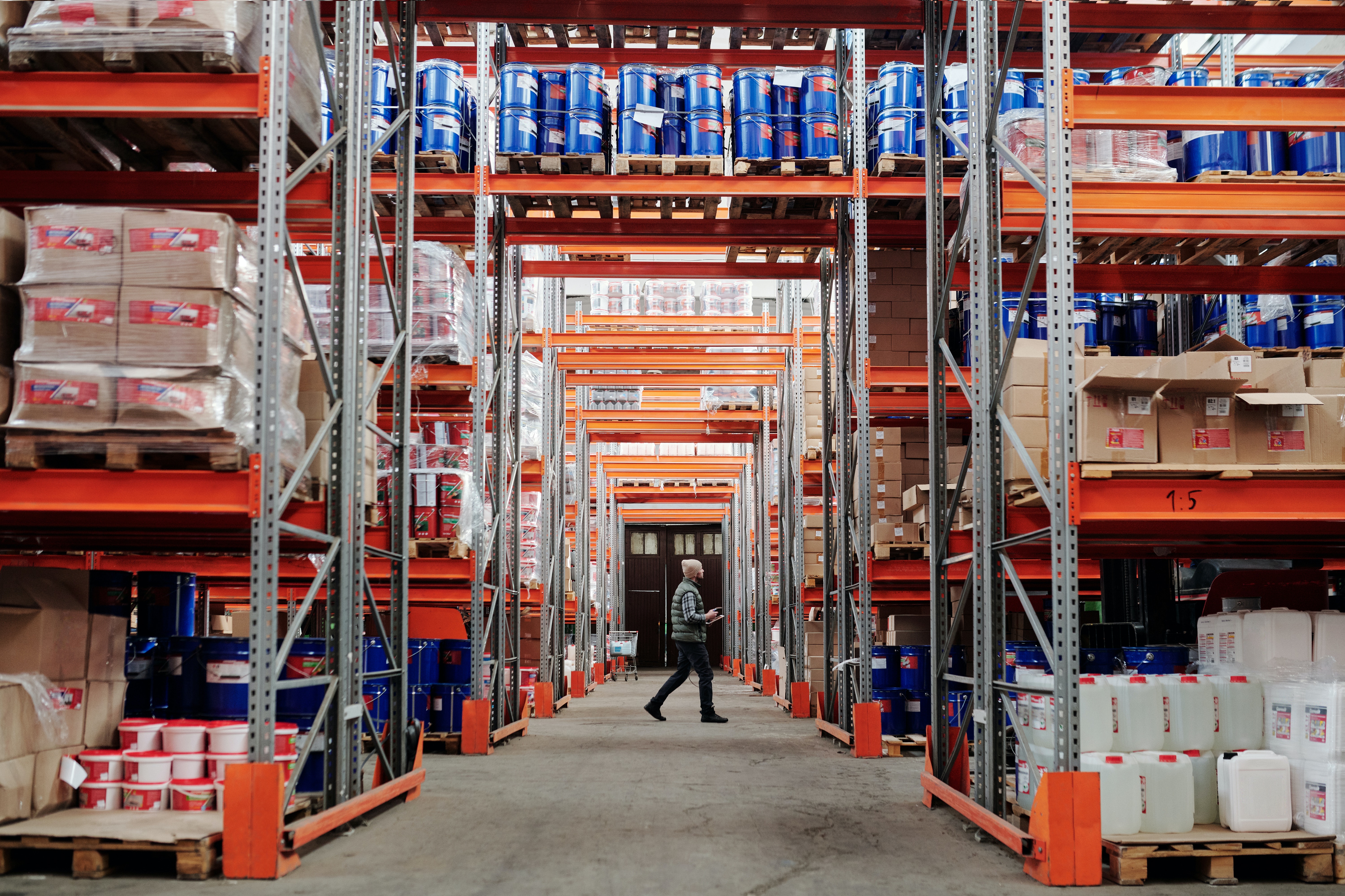 Industrial workers don't feel supported by their employers | Employee  Benefit News