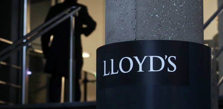 di-stock-lloyds.jpg