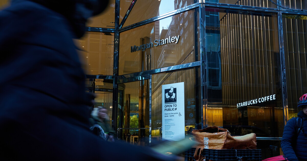 Morgan Stanley rebuts WSJ report of mortgage complaint