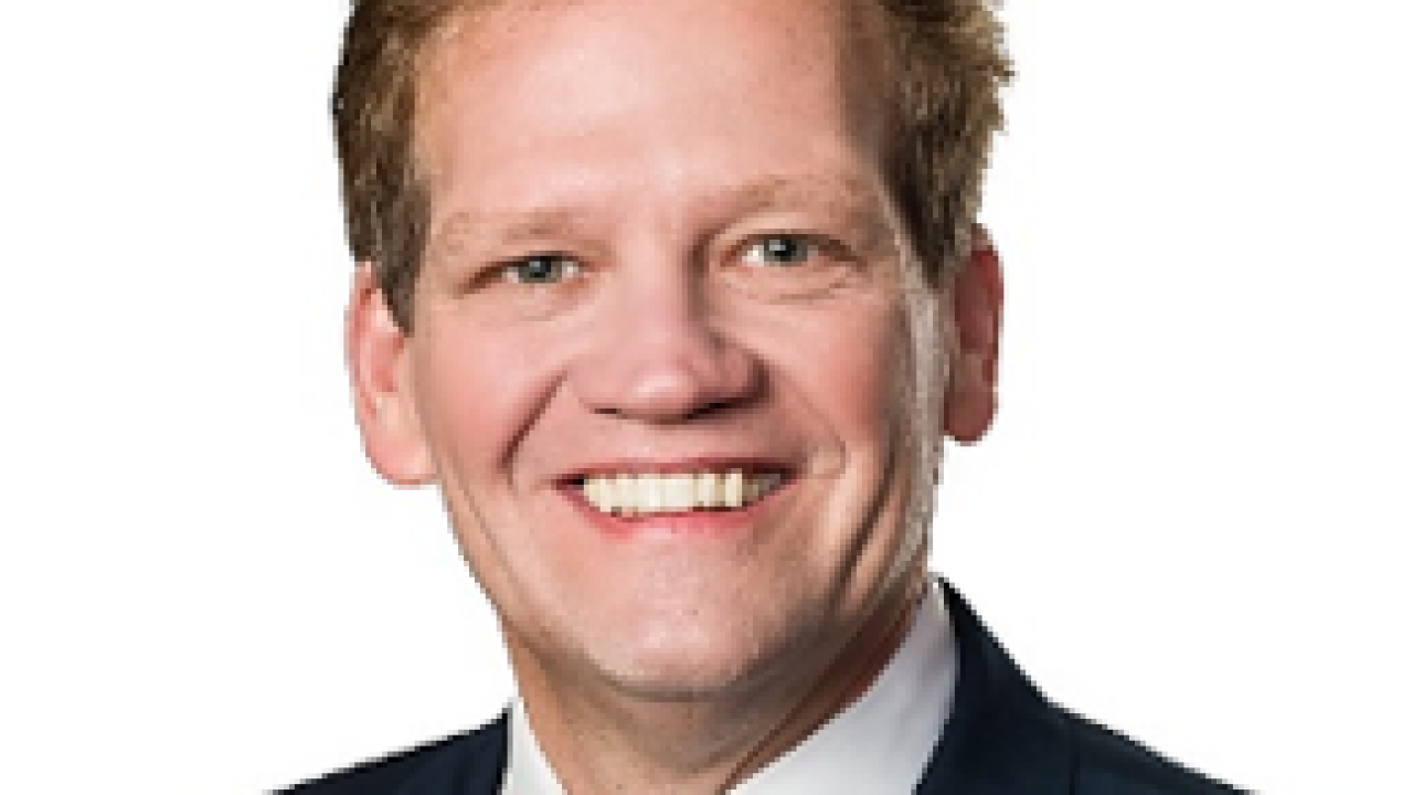 Bob Legters of FIS