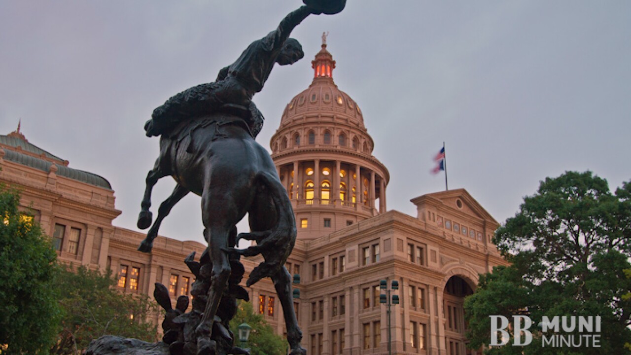 Thumbnail for Video: Texas TRAN deal is week's Lone Star