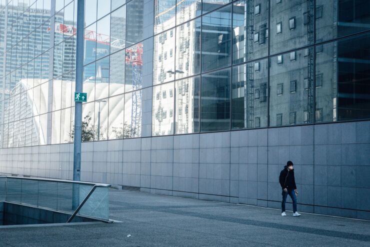 di-covid-empty-street-building-032519