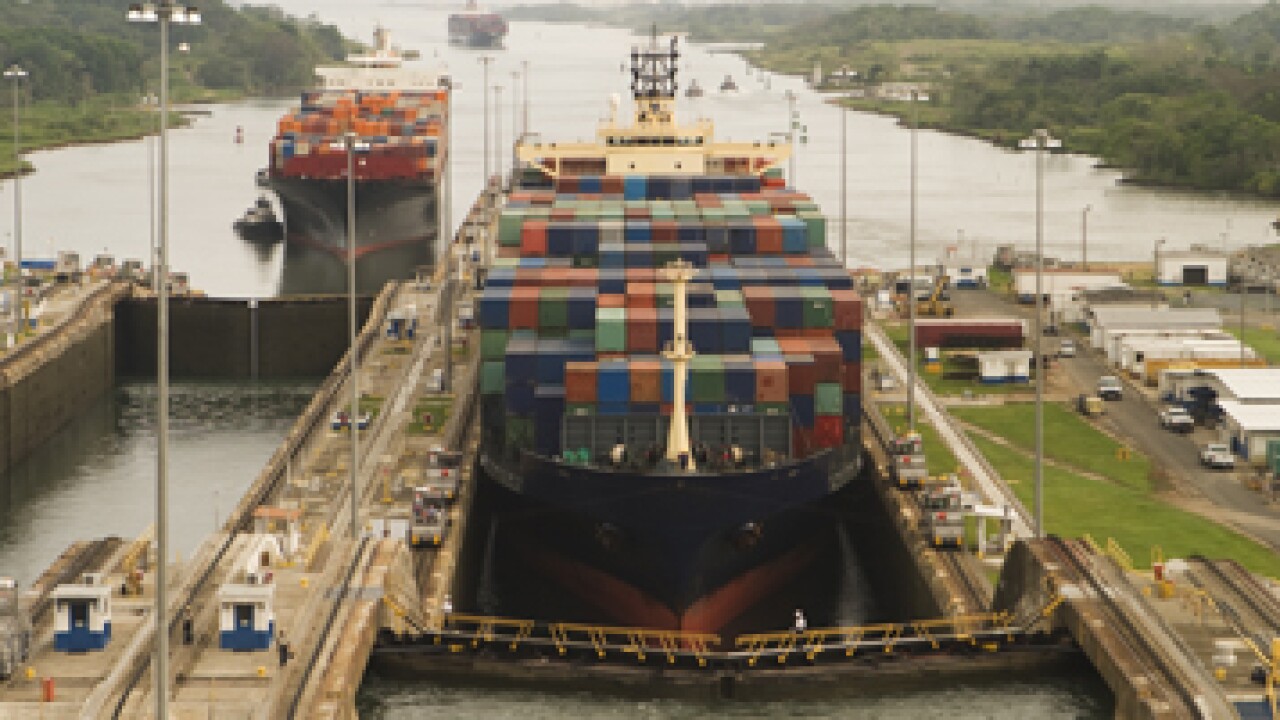 panama-canal-fotolia.jpg