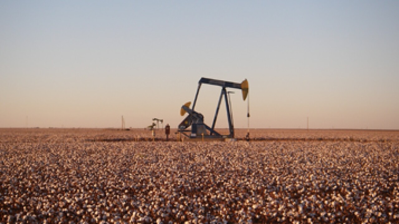 texas-oil-pumpjack.jpg