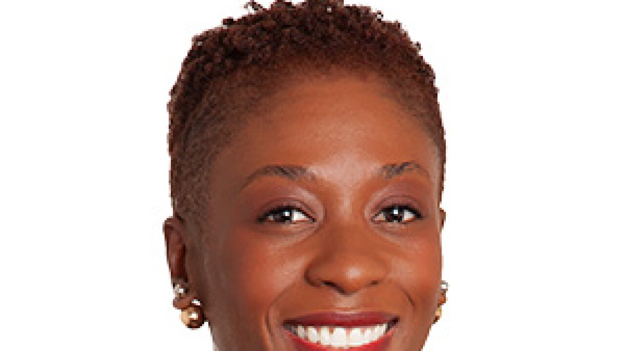 Santiago, Simone headshot.jpg