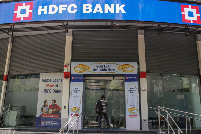 Pgoto of HDFC Bank branch in Mumbai, India