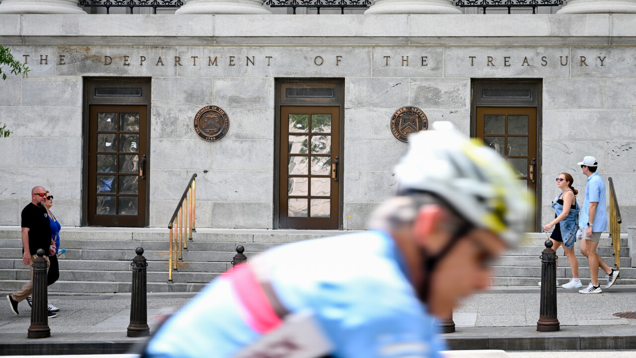Fed Slashes T?Bill Purchases In Sharper Than Signaled Pullback