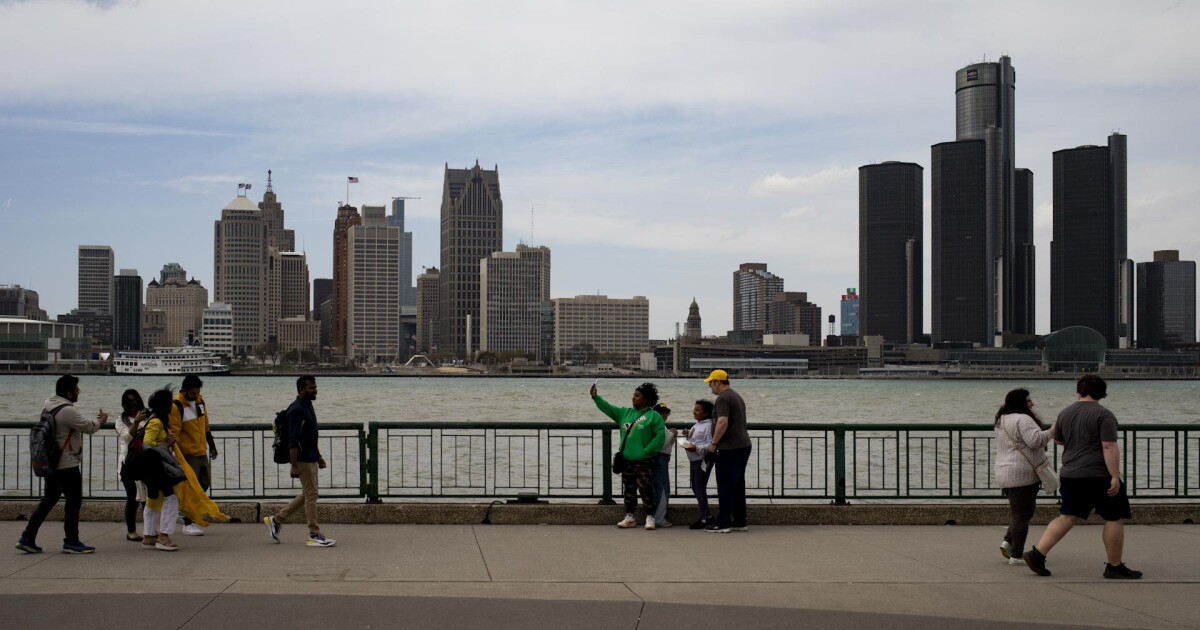 Moody's upgrades Detroit to Baa1, citing fiscal resiliency Moody's upgrades Detroit to Baa1, citing fiscal resiliency