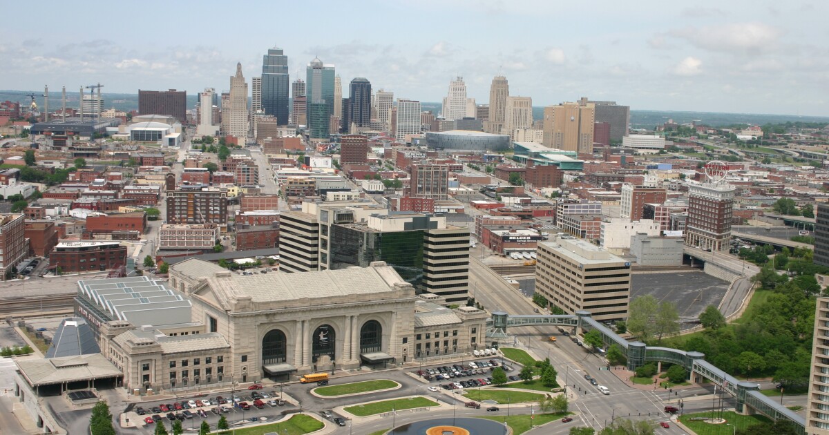 Kansas City Fed names veteran banker and regulator as chief Kansas City Fed names veteran banker and regulator as chief
