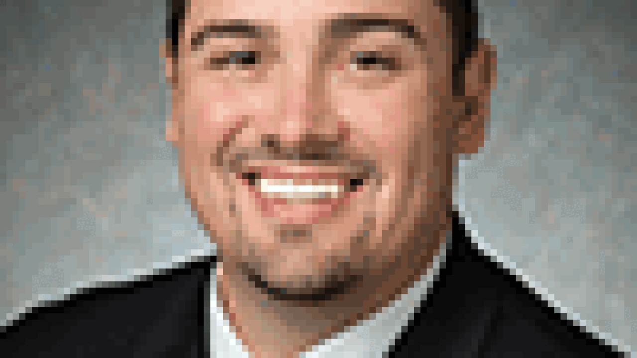 curtis-lynch-100.gif