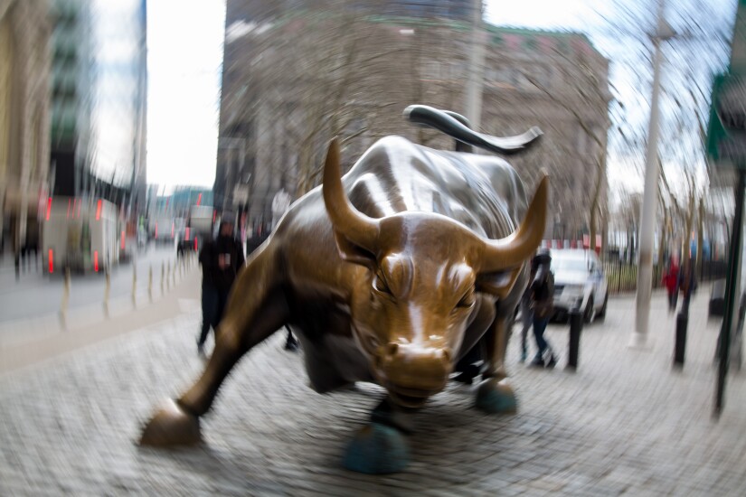 Wall Street bull bronze sculpture