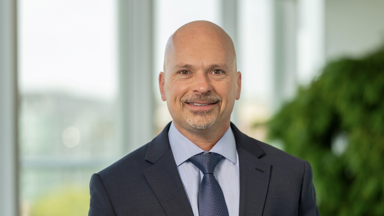 Michael Levine headshot