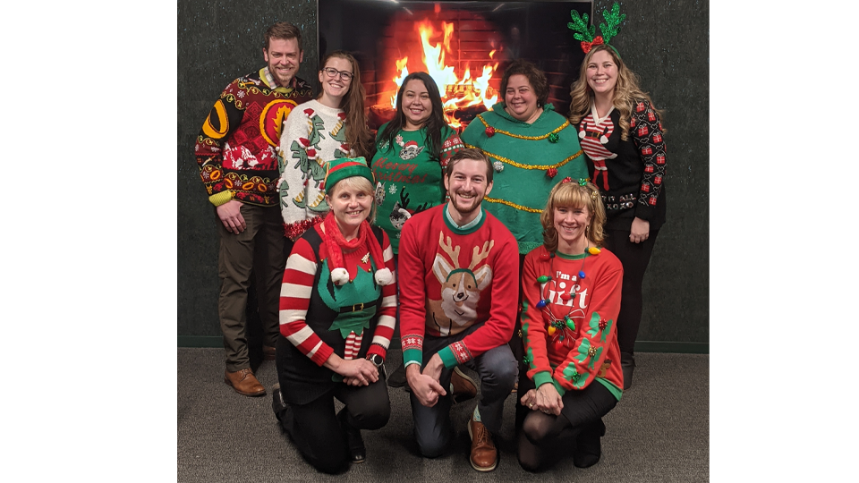 Best Banks to Work For 2022 pictures/13_Siganture-Bank.png