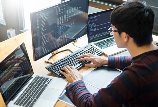 Software-engineer.jpg