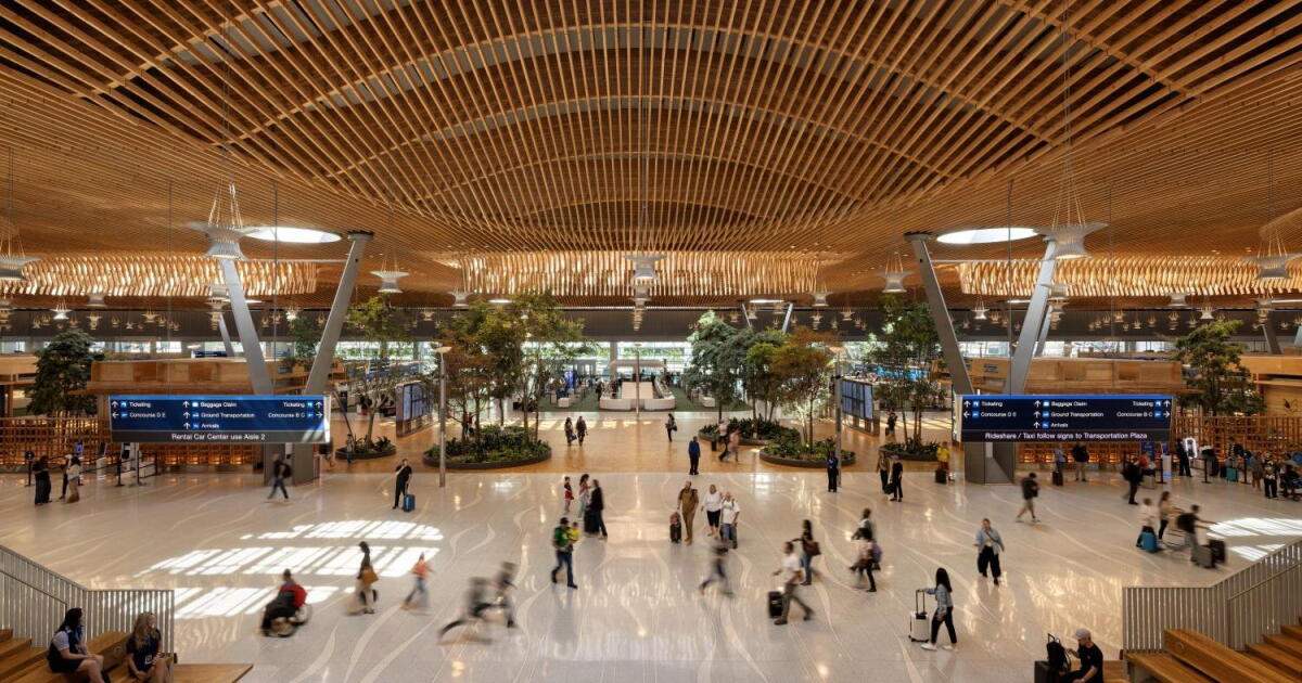 Portland International Airport's revenue bonds upgraded by Fitch
