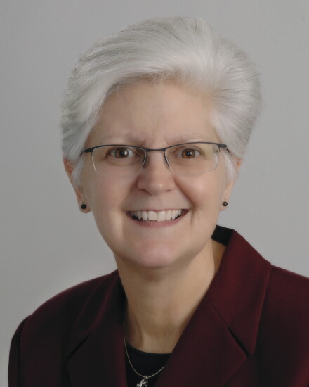 Cindy Russell.jpg