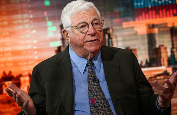 Ravitch often called for municipal bonds to be subject the same type of federal oversight as corporate debt and for all states and municipalities to use GAAP budgeting.