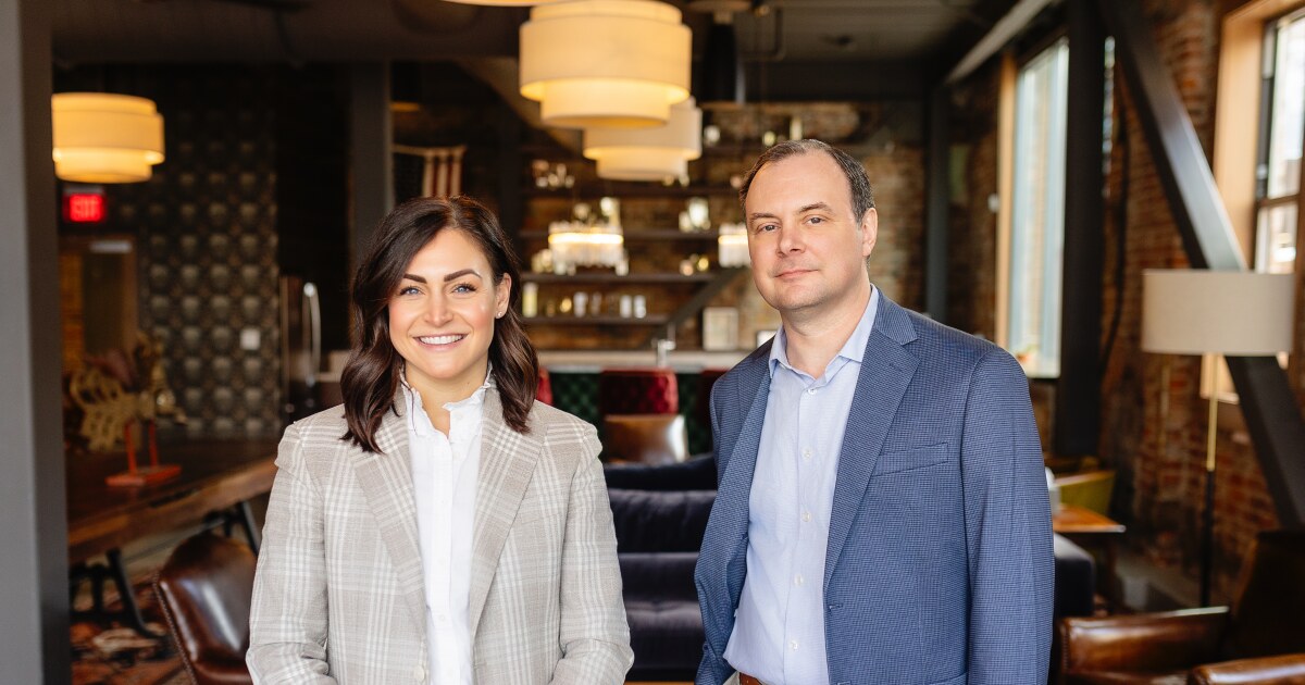 LPL recruits B Fifth Third team to its Linsco channel LPL recruits B Fifth Third team to its Linsco channel