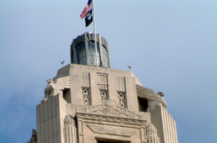 louisiana-capitol-credit-wikimedia-commons.jpg