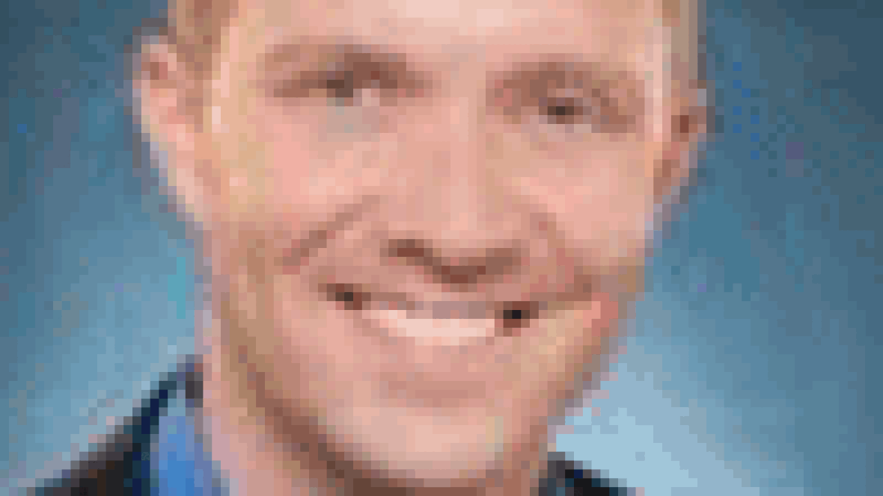 derek-carpenter.gif