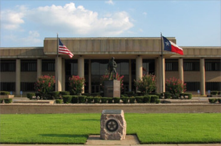 bowie-co-court-texas-357.jpg