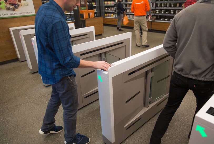 Amazon Go glassgate turnstiles